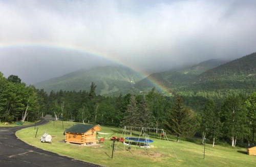 Wilmington Hotel | Ledge Rock at Whiteface