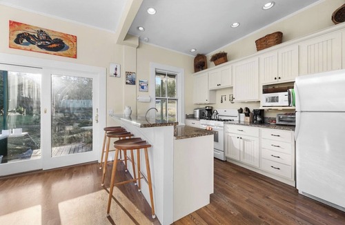 Deer Isle House | Ledgelawn – Stunning Waterfront Views!
