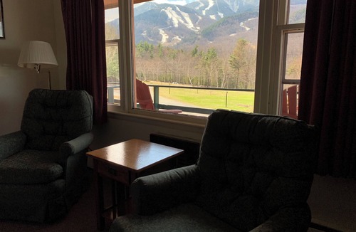 Wilmington Hotel | Ledgerock at Whiteface - Bunk Beds Room