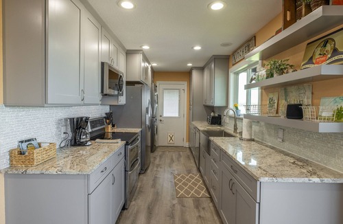 Canyon Lake House | Ledgerock Pointe: Private 3/2 Canyon Lake Waterfront + Panoramic Views + Ping Pong + Fenced Yard