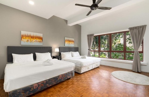 Kampung Pandan Dalam Apartment | Lee Garden by Plush