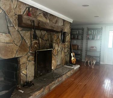 Lee House | Lee Manor