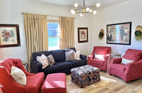 Oskaloosa House | Lee’s Garden House