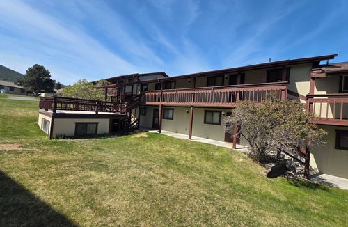 Helena Condo | Lee's Helena Hideout