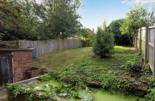 Middleton House | Leeds 3 Bed 1 Bath With Parking