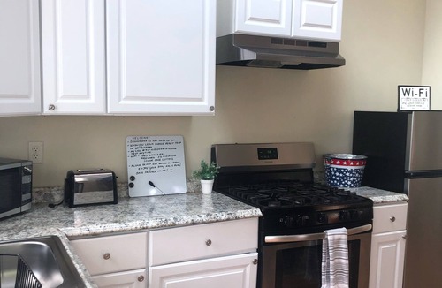 Catskill House | LEEDS A GREAT ESCAPE