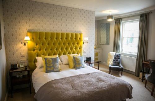 Maidstone House | Leeds Castle Stable Courtyard Bed and Breakfast