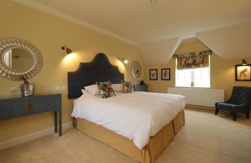 Maidstone House | Leeds Castle Stable Courtyard Bed and Breakfast