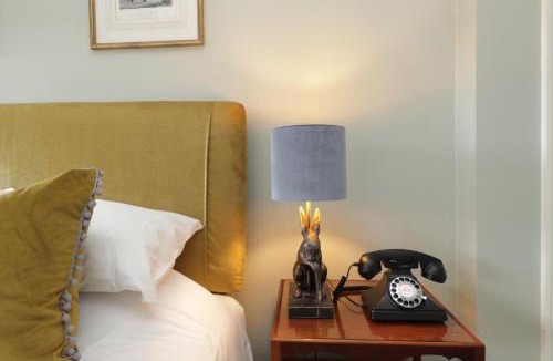 Maidstone House | Leeds Castle Stable Courtyard Bed and Breakfast