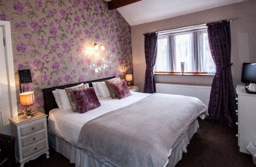 Ogden House | Leeming Wells