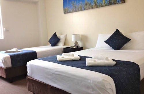 Ingham Hotel | Lees Hotel