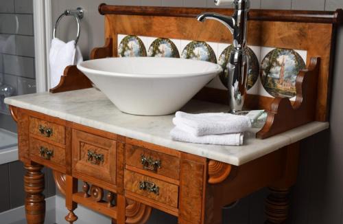 Kaikohe Hotel | Left Bank