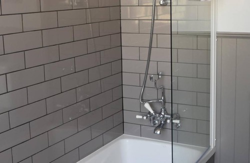 Kaikohe Cabin | Left Bank