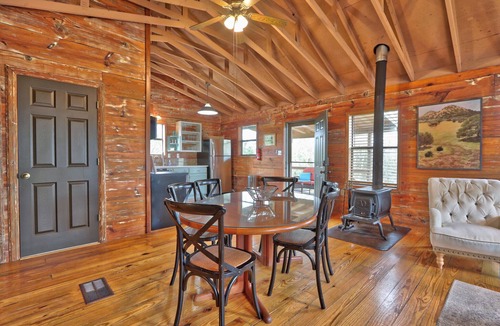 Driftwood House | Left Fork- Private pool, fire pits, stargazing