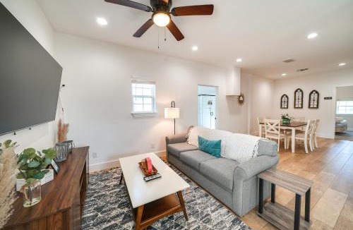 Yancey House | Legacy Ranch Escape: Game Room & Lake Access