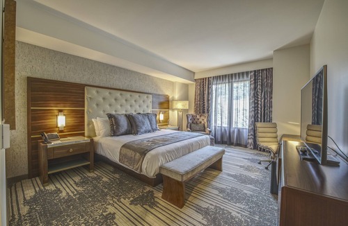 Mission Valley West Hotel | Legacy Resort Hotel & Spa