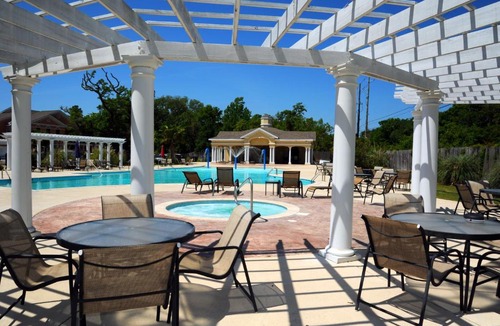 Gulfport Apartment | Legacy Villa 0304