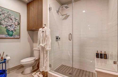 Legacy Park Apartment | Legacy West | 1BR King | Walk to LegacyHall | Pool