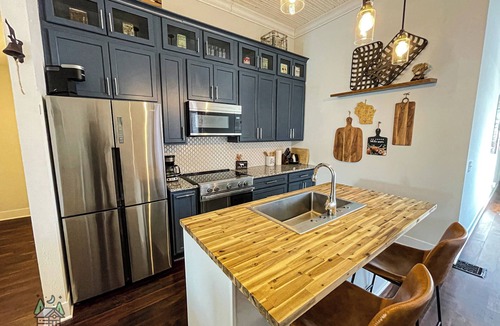 Park Falls House | Legen-dairy Hideaway, Comfortably Convenient