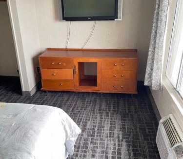 Des Moines Hotel | Legend Motel