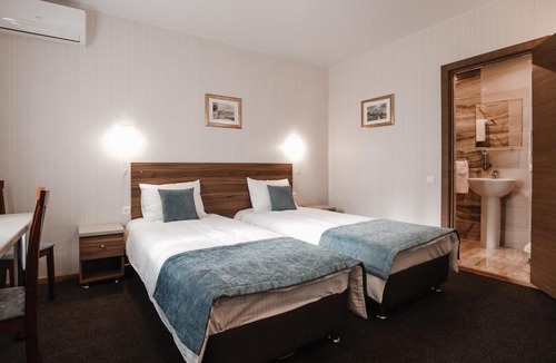 Votkinsk Hotel | Legenda