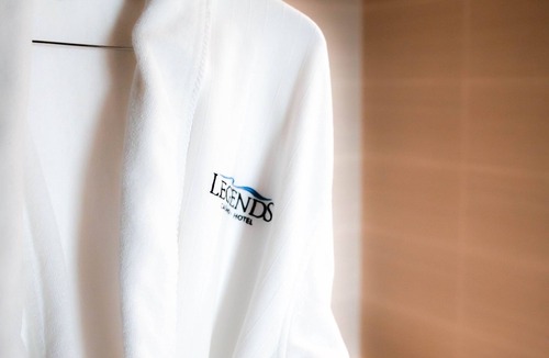 Buena Hotel | Legends Casino Hotel