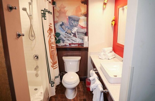 Goshen Hotel | LEGOLAND Hotel NEW York