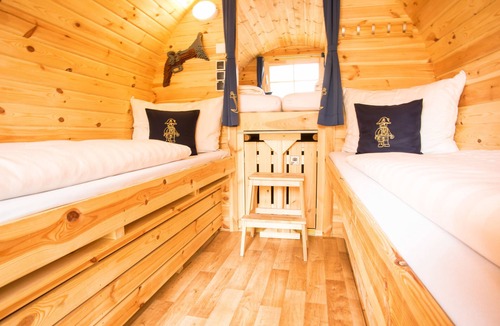 Billund Other | LEGOLAND Wilderness Barrels & Cabins