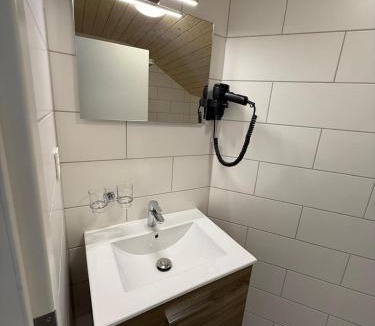 Wilderswil Hotel | Lehngasse 63812 Wilderswil, Switzerland