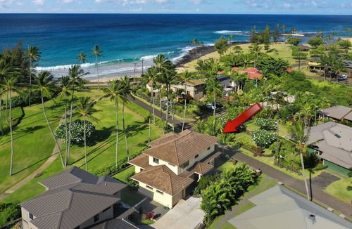 Poipu House | Lei Hali'a - Steps Away from Poipu Beach with A/C!