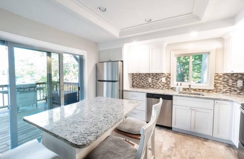 Leicester House | Leicester Lake Front Home, Come Relax!