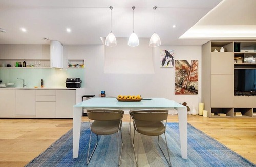 London City Centre Condo | Leicester Square Duplex