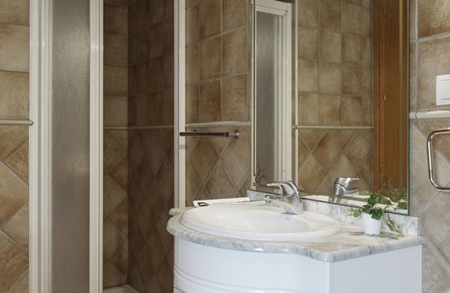 Leitza Hotel | Leizarooms