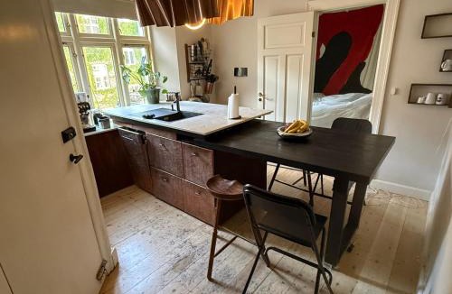 København V Apartment | Lejlighed indre København tæt ved Hovedbanegården.