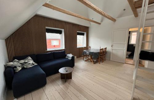 Herning Apartment | Lejlighed med højt til loftet