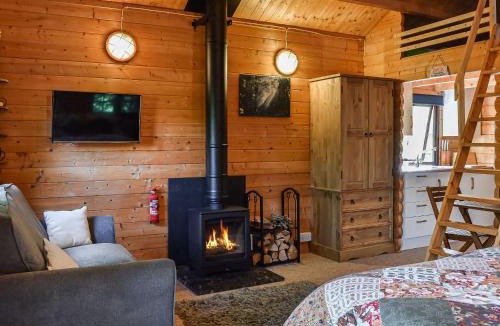 Boughton-under-Blean House | Lekido