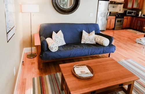Leland House | Leland`s Harbor View