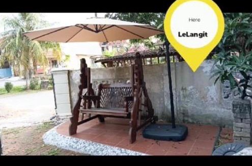 Port Dickson House | Lelangit Inn