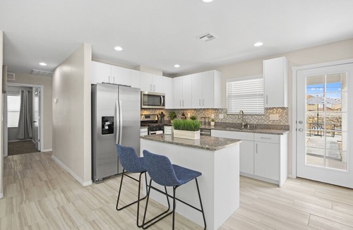 Biggs Field House | Lemington Place- 4br 2bath close to Amazon and I10