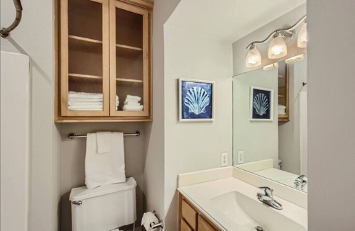 Oak Lawn Apartment | Lemmon 202 – Stylish Stay in Oak Lawn, Dallas