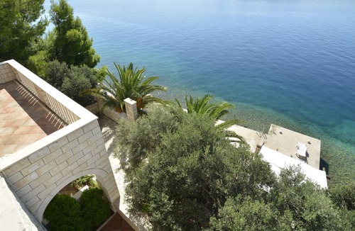 Slano Villa | Lemon Apartment which includes One Bedroom and Bathroom with Kitchen and balcony
