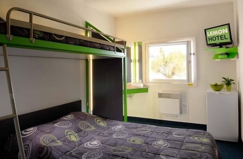 Le Coteau Hotel | Lemon Hotel Le Coteau Roanne