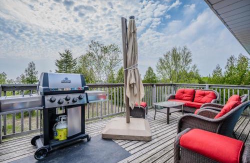 South Bruce Peninsula House | Len Cove - Your Lakeside Retreat in Howdenvale