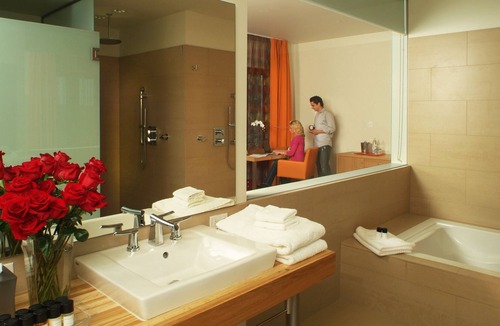 Ford City Hotel | Lenape Heights Golf Resort