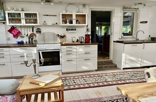 Hou House | "Lenard" - 400m from the sea by Interhome