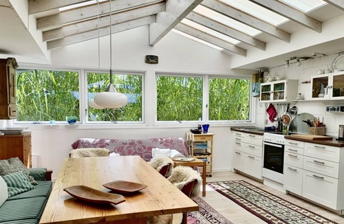 Hou House | "Lenard" - 400m from the sea by Interhome