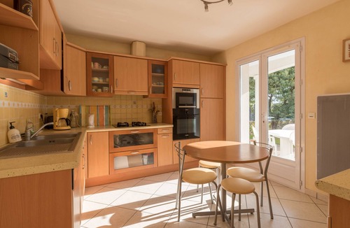 Prefailles House | Lenerie - 800m plage - Wifi - Parking