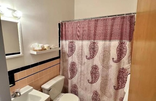 Allentown Hotel | Lenox Hotel and Suites