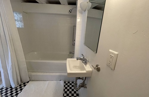 Lenox Apartment | Lenox in-law studio