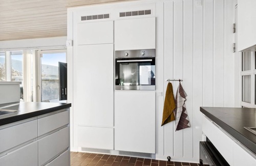 Rødhus House | "Leny" - 900m from the sea by Interhome